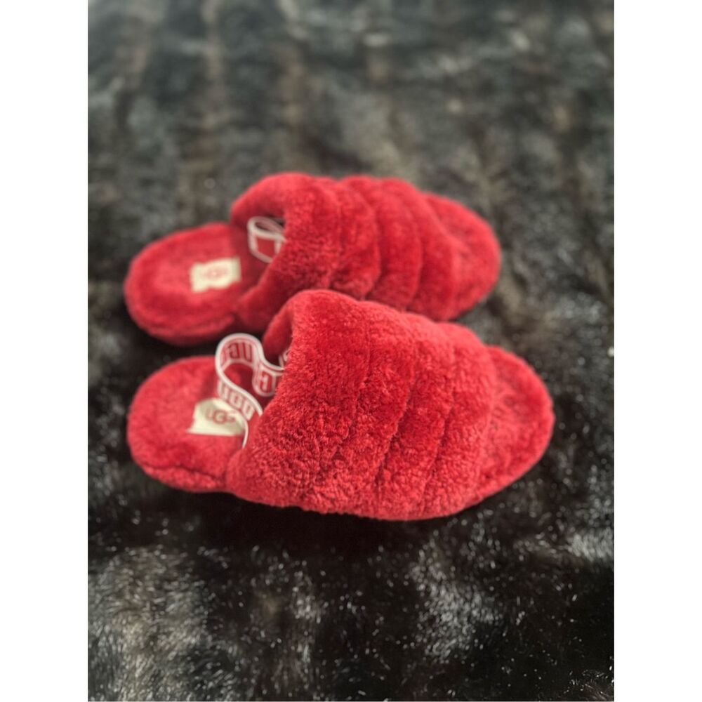 UGGโ Fluff Yeah Red Slides Slingback Shoes Slippers Sandals Size 4